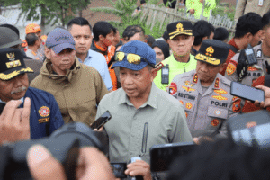 Mendagri Pastikan Muallem ke Malaysia untuk Berobat
