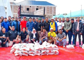 Jurnalis Aceh Barat Antarkan Bantuan Kemanusiaan