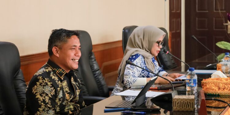 RDP DPRK Aceh Barat membahas status honorer non database BKN