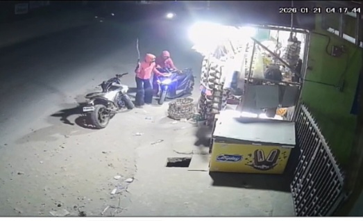 Aksi Begal Ancam Korban Dengan Klewang Resahkan Warga di Medan Tembung