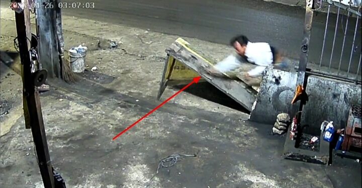 Aksi Diduga Begal Terekam CCTV di Jalan Purwo Deli Tua, Korban Teriak Tolong