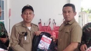 Panglima TNI Salurkan 736 Paket Tas dan Alat Tulis untuk Pelajar Pidie Jaya