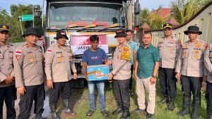 Kapolres Pidie Jaya Kerahkan Ekskavator untuk Percepat Pemulihan Pascabanjir