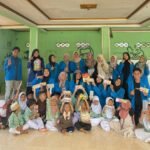 Mahasiswa KPM UIN Ar-Raniry melakukan trauma healing anak TK Seunong Pidie Jaya pascabanjir