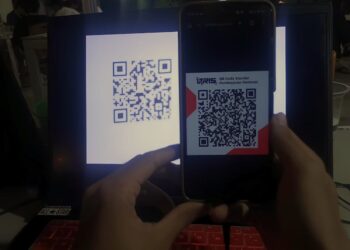 Ilustrasi penggunaan QRIS. (TubinNews/Zulfa Dillah)