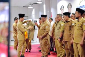 Bupati Aceh Barat Melantik Satgas Optimalisasi Pendapatan Asli Daerah