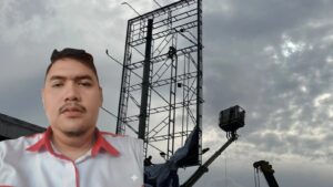 Abaikan Standar K3, Pembongkaran Reklame oleh Satpol PP Medan di Kecam Keras Reza Nasution
