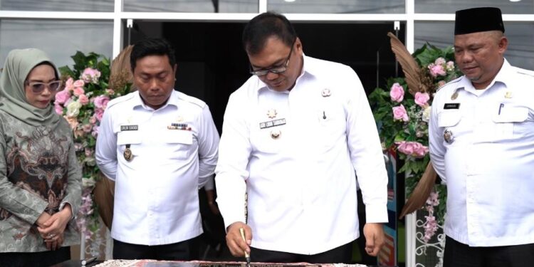 Deli Serdang Percepat Pelayanan Publik Kantor Camat & Puskesmas Baru Diresmikan