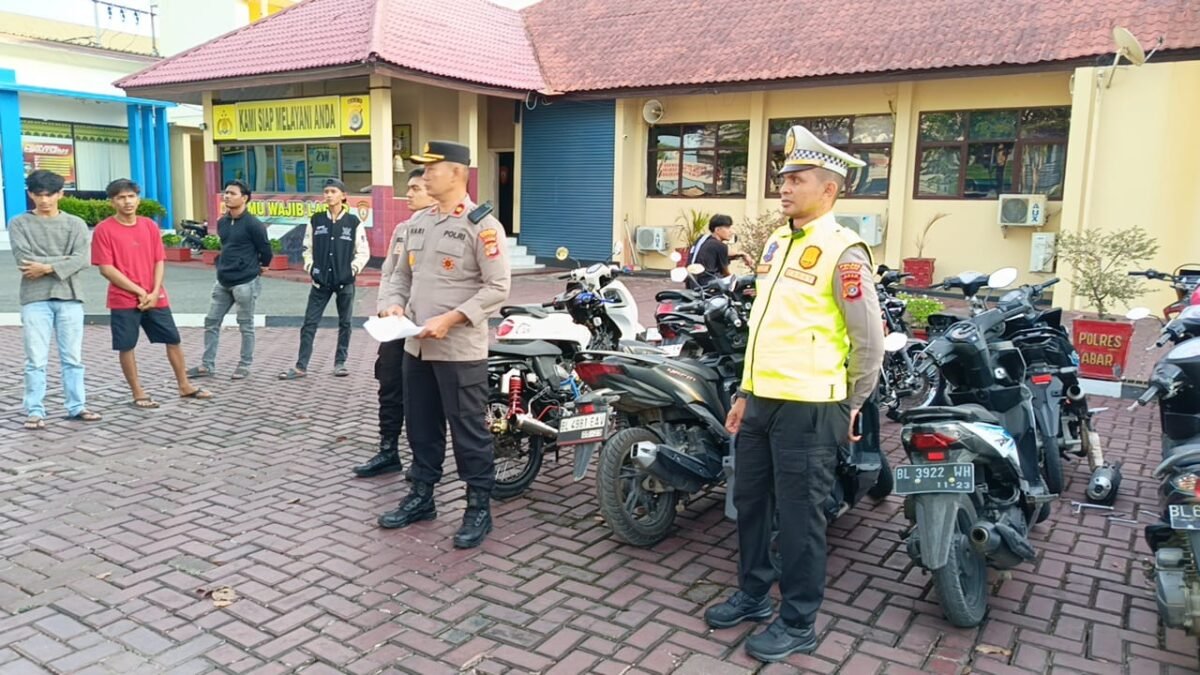 Satlantas Polres Aceh Barat Tindak Balap Liar dan Knalpot Brong di Jalan Iskandar Muda