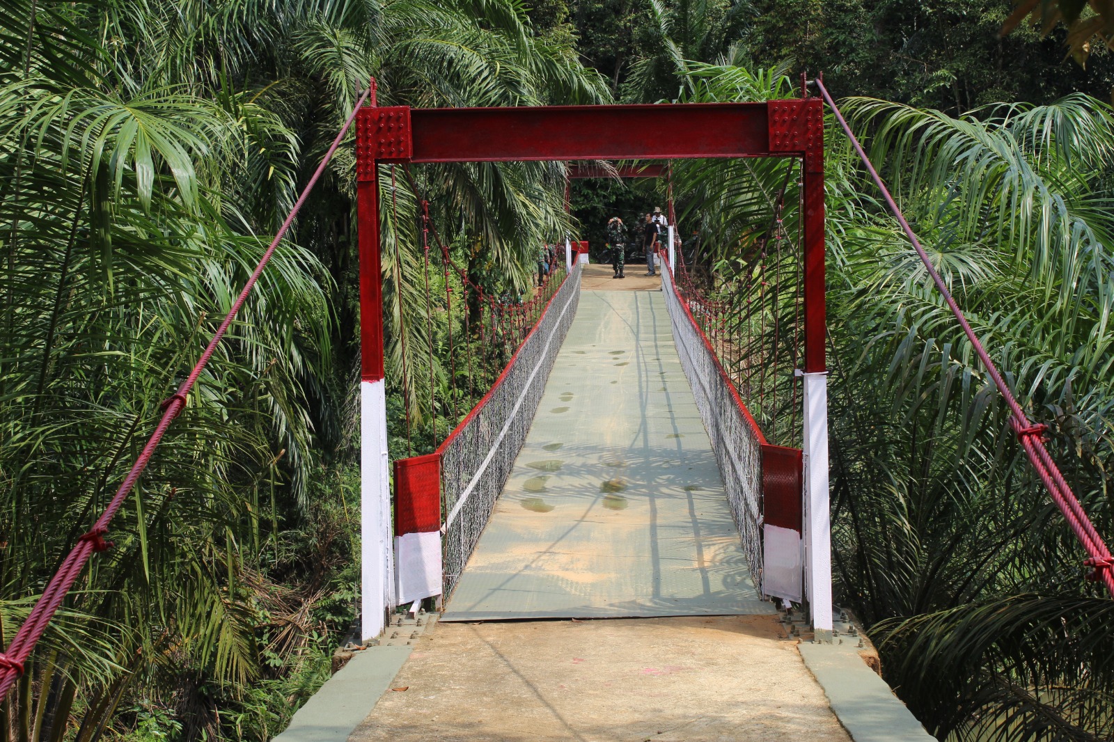 IMG-20260224-WA0006 Perbaikan Jembatan Gantung Perintis Sei Kanan Tuntas, Akses Masyarakat Kembali Lancar