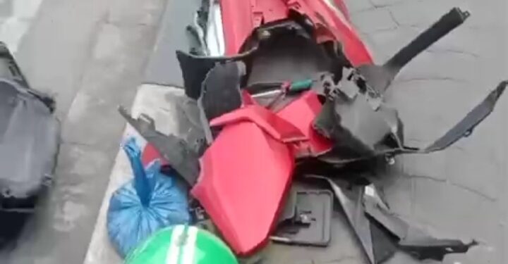 Tragedi Laka Grab di Kota Medan, Driver Terjun Usai Tabrak Tiang Besi