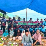 Komunitas CAKRA menyerahkan santunan kepada anak yatim di Bayeun Aceh Timur jelang Ramadhan 1447 H