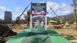 Satgas Gulbencal Kodam I/BB Tuntaskan Pembangunan Jembatan Perintis Garuda di Tukka