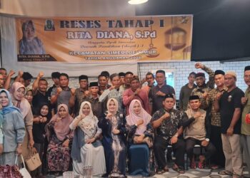 Anggota DPRK Simeulue Rita Diana Lakukan Reses dan Santuni Anak Yatim