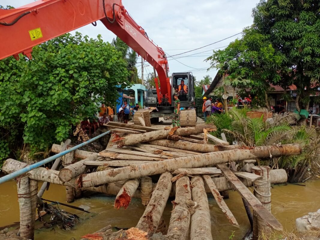 Kodim 0208/AS Mulai Pembangunan Jembatan Bailey di Medang Deras