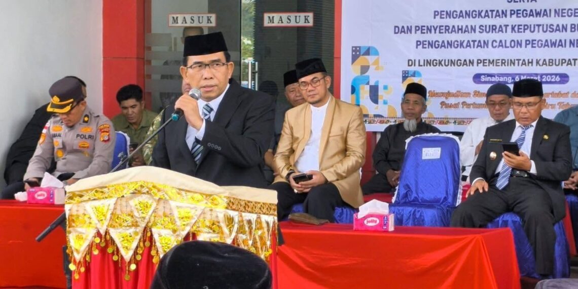 Lantik 116 Pejabat Pemkab, Bupati Simeulue Geser Sejumlah Kepala Dinas 