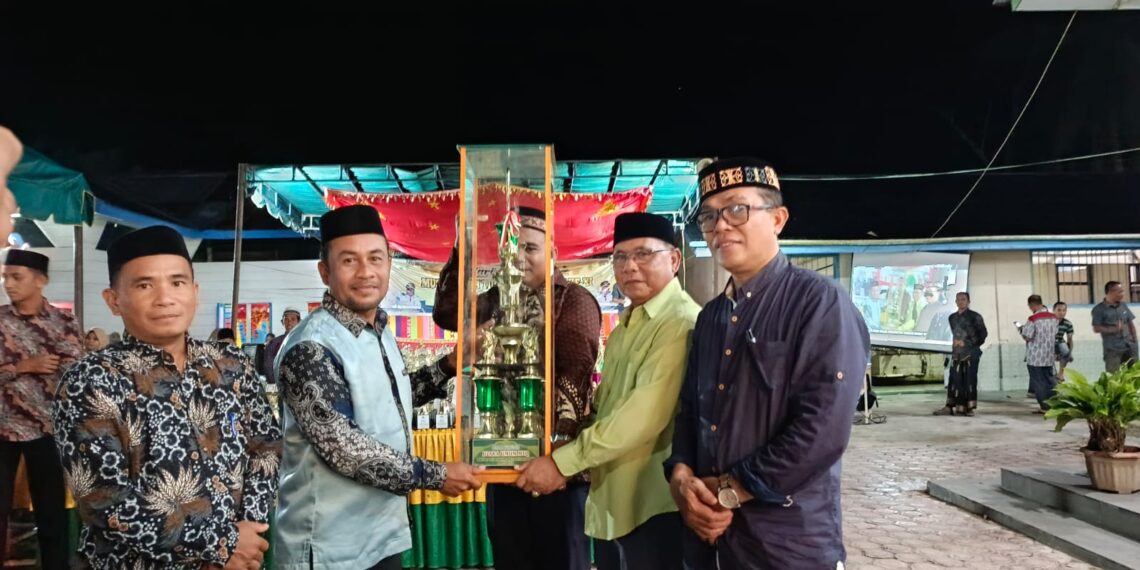 Wakil Bupati Simeulue Tutup MTQ Ke-XI Tingkat Desa Salur