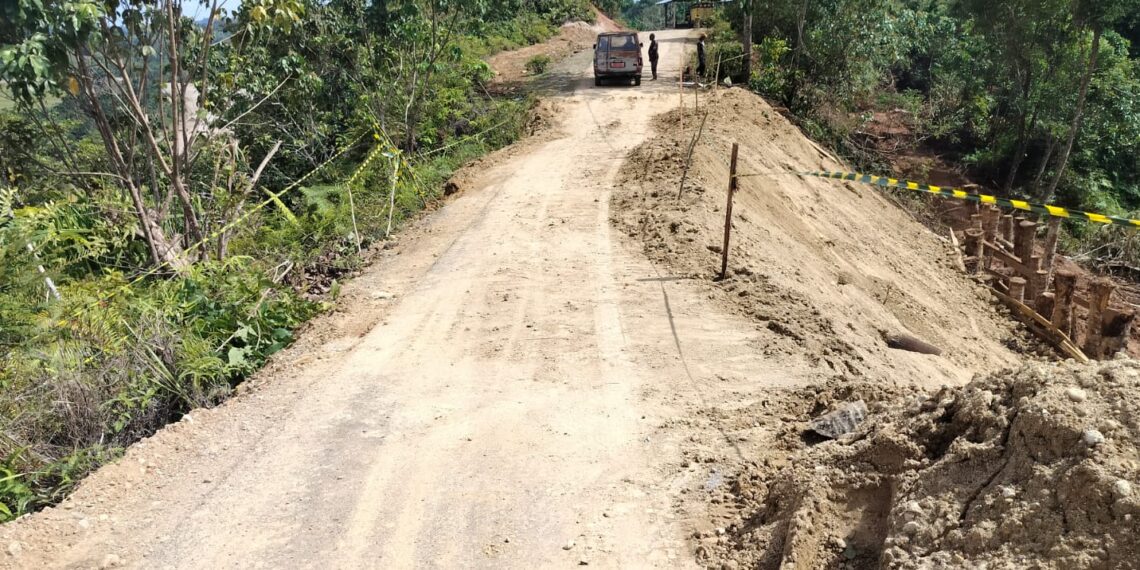 Penanganan Darurat Longsor Ruas Jawi-Sipot Tuntas, Akses Mobilitas Lalu Lintas Kembali Lancar 