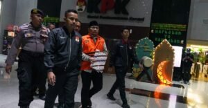 KPK Resmi Tahan Eks Menag Yaqut Terkait Dugaan Korupsi Kuota Haji