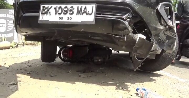 Menjelang Lebaran Warga Pidie Jaya Kritis Setelah Ditabrak Innova di Deli Serdang