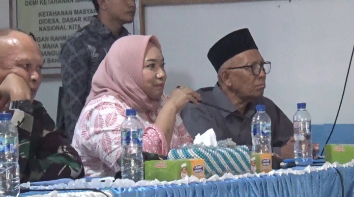 Screenshot_20260328_131839_Gallery Ribuan Warga Kritik Kepemimpinan Kades Adi Kustiono, Rapat Koperasi Merah Putih Berlangsung Panas