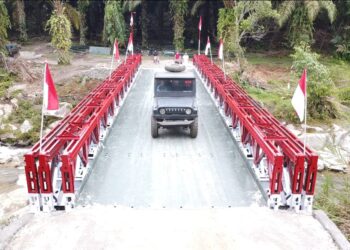 Kodim 0207/Simalungun Bersama Yonzipur I/DD Rampungkan Jembatan Modular di Dolok Maraja