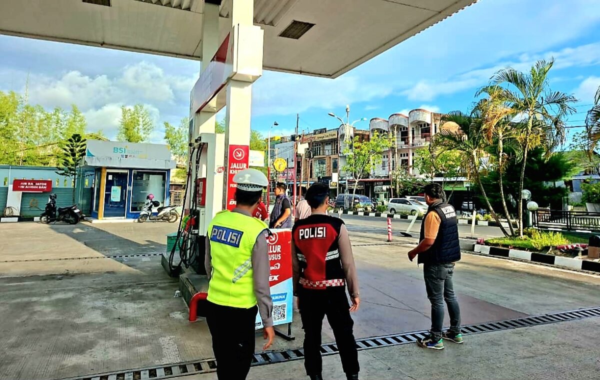 Polres Aceh Barat Pantau Ketersediaan dan Harga BBM di SPBU