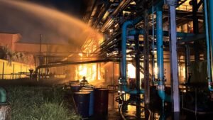 Update! Kebakaran Hebat Gudang PT Agro di Medan Labuhan, Panyebab Misterius