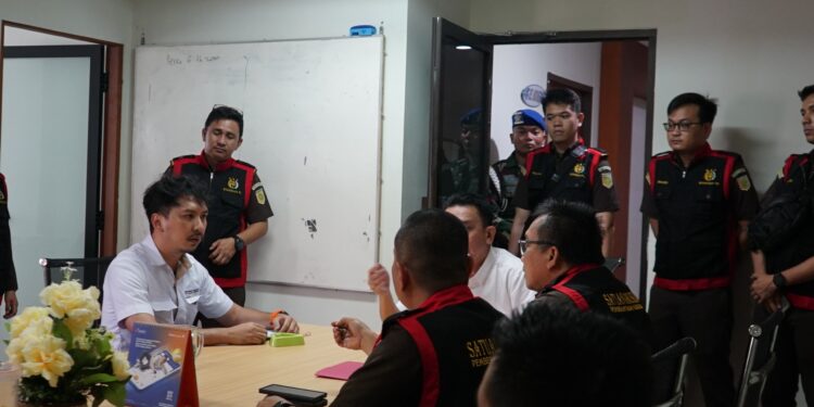 Kejati Sumut Geledah Satker Perkim Sumatera II Selama Enam Jam