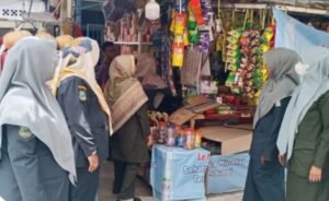 Satpol PP WH Aceh Patroli  Tertibkan Aktivitas Saat Salat Jumat