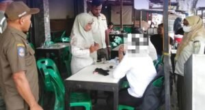 Dua ASN Terjaring Razia Satpol PP Aceh saat Nongkrong di Warkop pada Jam Kerja
