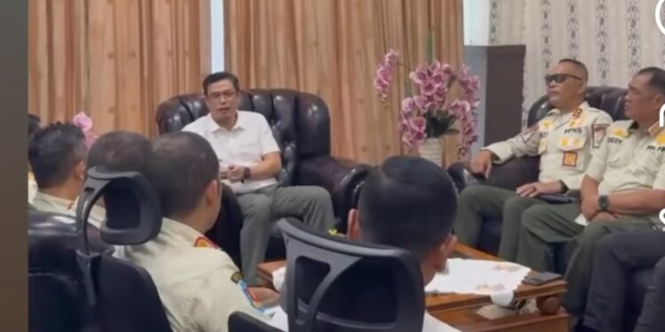 Satpol PP dan WH Aceh Jalin Silaturahmi dengan Bea Cukai, Perkuat Pengawasan Barang Ilegal   