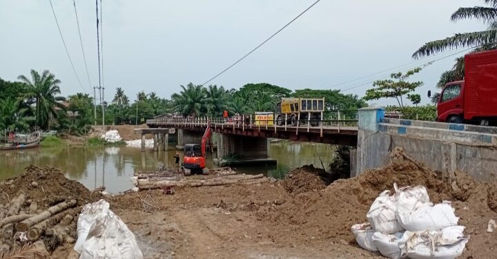 Jembatan Rusak Bertahun-tahun di Desa Klambir Akhirnya Dibangun Awal Mei