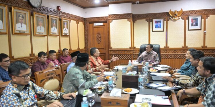 Dipicu Soal Kewenangan, Wagub Aceh Turun Tangan Mediasi Konflik Bupati dan Wabup Pidie Jaya