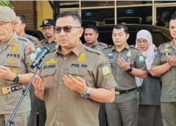 Reza Saputra Pimpin Apel Perdana Satpol PP dan WH Aceh