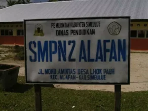 Kepala Desa Lhok Pauh Desak Kadisdik Simeulue Evaluasi dan Copot Kepsek SMPN 2 Alafan
