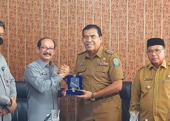 Bupati Simeulue Sambut Kemenkumham Aceh, Bahas Keharmonisan Produk Hukum