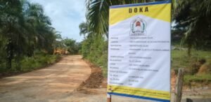 PUPR Aceh Barat Lanjutkan Pengaspalan Jalan Pulo Teungoh-Sikundo, Targetkan Akses Ekonomi Petani
