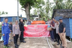 Polres Simeulue Gelar Bakti Sosial Kepulau Siumat Dalam Rangkah Hut Bhayangkara Ke-80