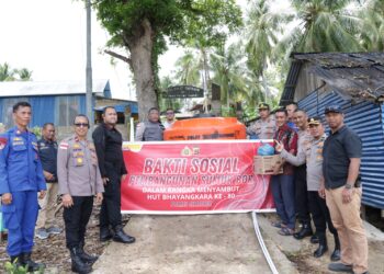 Polres Simeulue Gelar Bakti Sosial Kepulau Siumat Dalam Rangkah Hut Bhayangkara 