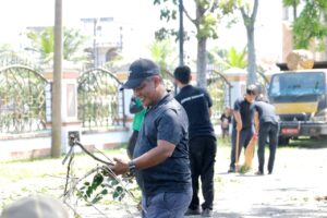 IMG-20260503-WA0056-300x200 Dlh Aceh Barat Gandeng HMI Dan BIC Dalam Kegiatan Aksi Konservasi Pohon Kolaboratif