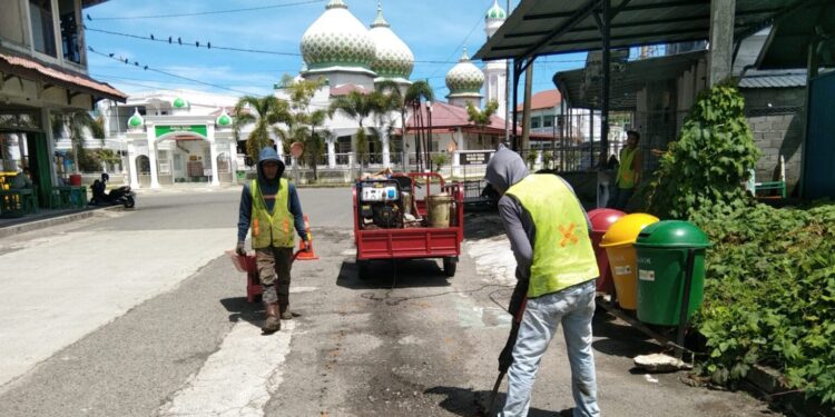 PUPR Aceh Barat Patching Jalan Berlumbang 153 Titik Wilayah Aceh Barat