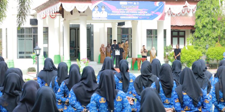 Bupati Aceh Barat Serahkan SK PNS Formasi 2024