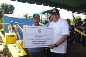 IMG-20260520-WA0065-300x200 Tanam Cabai di Sunggal, Bupati Tindak lanjuti Keluhan Petani Soal Irigasi