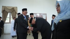 Bupati Deli Serdang Lantik 53 Pejabat Baru: Kadis Cipta Karya Jangan Persulit Layanan Perizinan