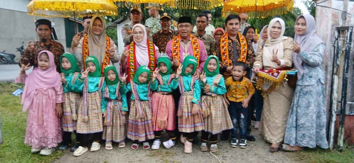 Resmi Jadi Sekolah Negeri, TK Tiga Desa Gelar Syukuran Bersama Wakil Bupati Simeulue
