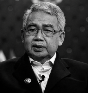 Mantan Gubernur Aceh Zaini Abdullah Meninggal Dunia