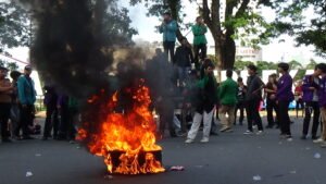 Ratusan Mahasiswa Kembali Demo di Medan, Minta Hentikan MBG Dengan Pengawalan Polisi