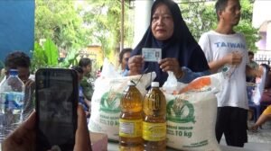 Bawa KK dan Kartu, Warga Tanjung Selamat Pertanyakan Status Penerima Bantuan