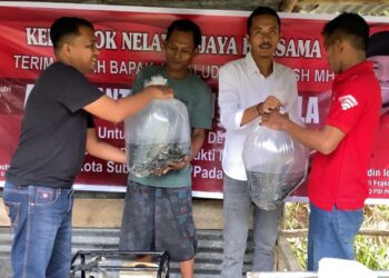 Anggota DPRI Jamaluddin Idham komitmen Mendorong Sektor Perikanan Budidaya di Aceh, Menyalurkan Sebanyak 3,7 Juta Bibit Ikan Kepada Seratusan Kelompok Pembudidaya Ikan 